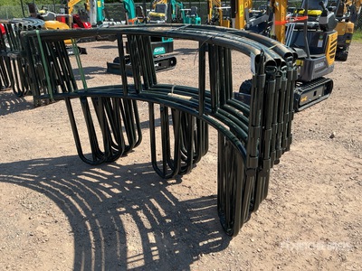 Quantity of (2) 2026 BYT TBF45 Tombstone Bale Podajnik paszy dla zwierząt (Unused)