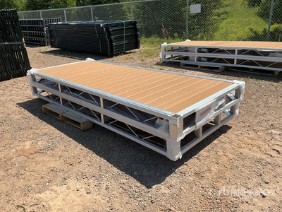 Quantity of (2) 2024 BYT BDF410 4 ft x 10 ft Aluminum Boat Dock Section Kit Divers - Équipement marine (Unused)