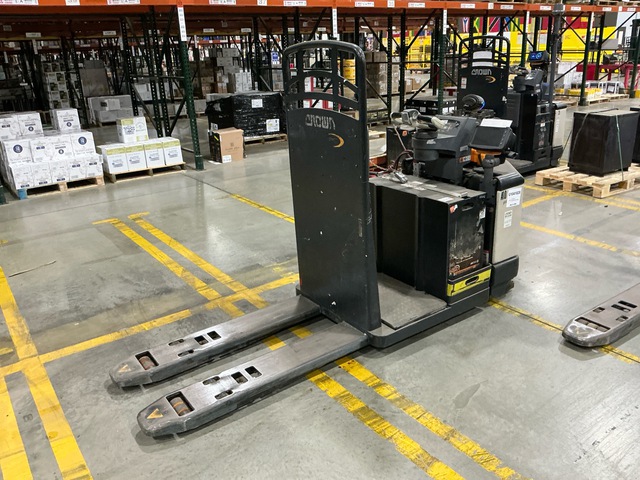 2019 Crown PC4500-80 8000 lb Pallet Jack