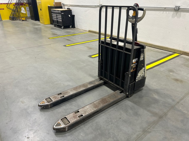2017 Crown WP3035-45 4500 lb Pallet Jack