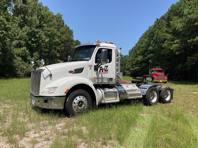 2016 Peterbilt 579 6x4 T/A Day Cab Truck Tractor