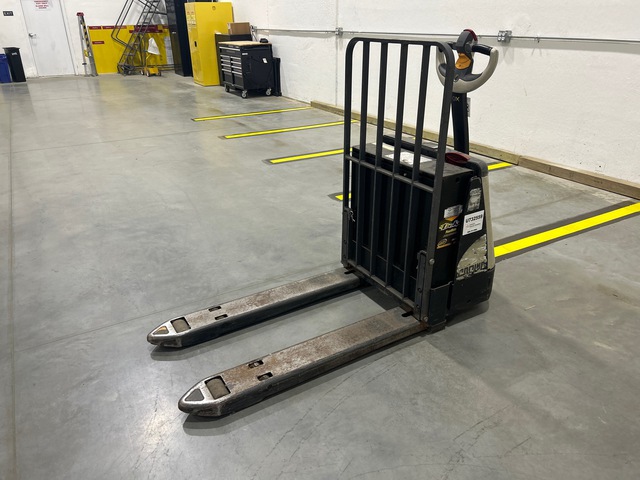 2017 Crown WP3035-45 4500 lb Pallet Jack