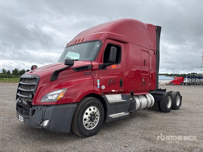2019 Freightliner Cascadia 116 6x4 T/A Sleeper Truck Tractor