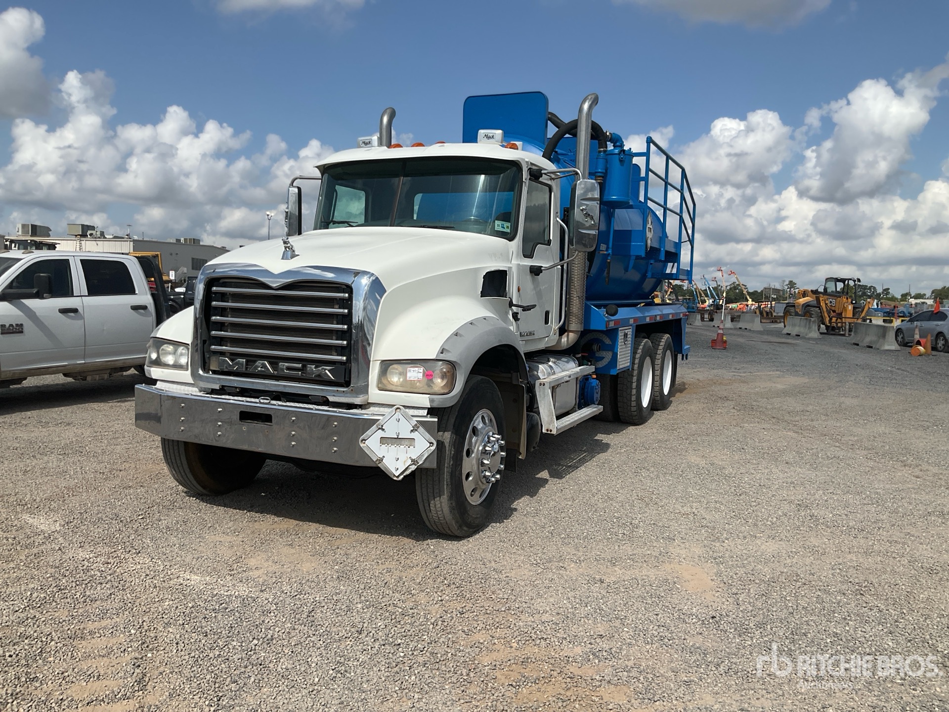 2012 Gallant LP Dot407ms on 2013 Mack 6x4 Vacuum Excavator Truck