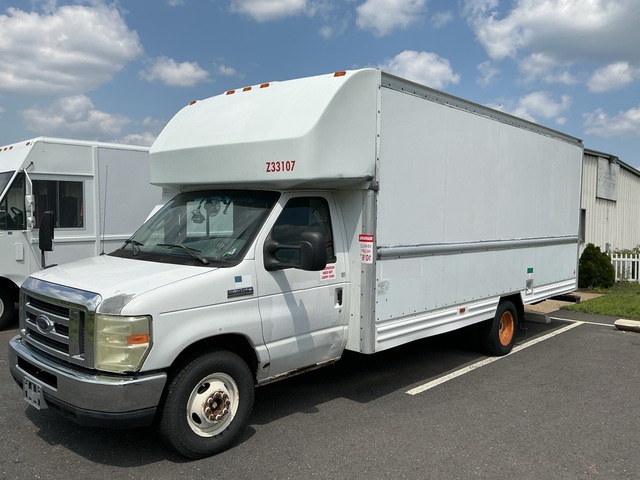 2008 Ford E-350 Van Truck