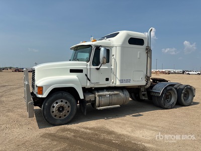 2008 Mack CHU613 6x4 トラックトラクター（T/A）