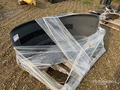 160M Cat Grader Fender