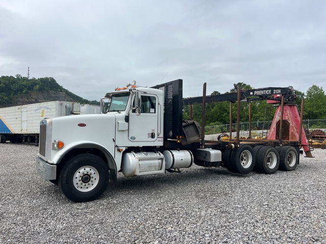 Prentice 2124 Knuckle Boom on 2016 Peterbilt 367 8x4 Truck