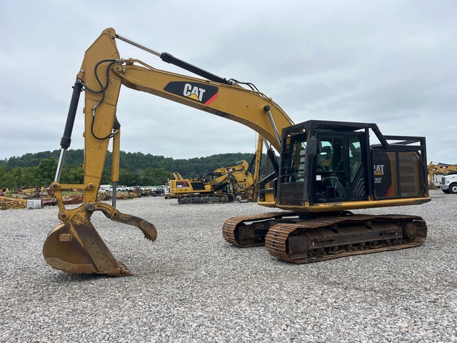 2017 Cat 320FL Tracked Excavator