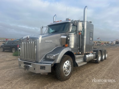 2010 Kenworth T800 Tri/A Slaapcabine Tractor