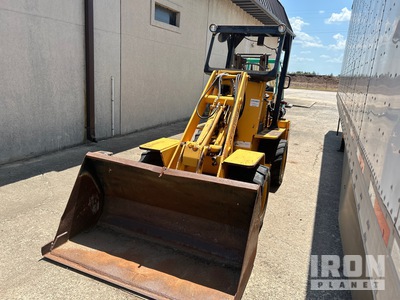 1995 NMC 242 Wheel Loader