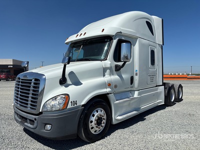 2019 Freightliner Cascadia 125 T/A Sleeper Truck Tractor