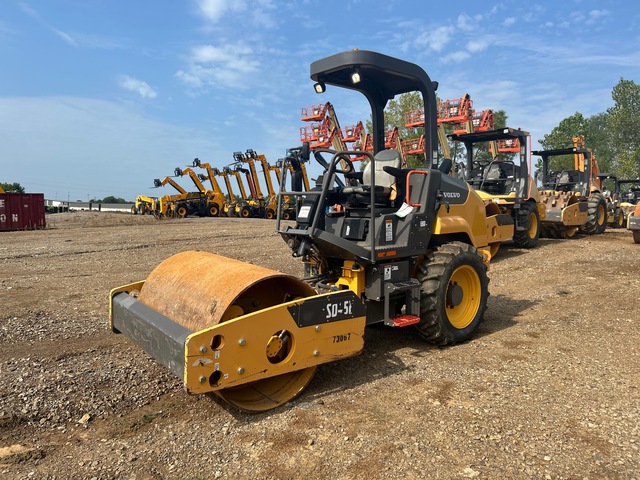 2021 Volvo SD45B Smooth Drum Compactor