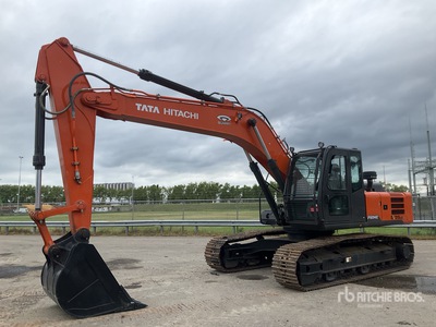 2026 Hitachi EX215LC-5G Tracked Excavator (Unused)
