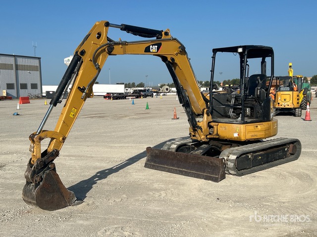 2019 Cat 305.5E2 CR Mini Excavator