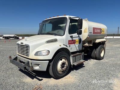 2017 Freightliner M2 106 2000 gal 4x2 Ciężarówka na wodę