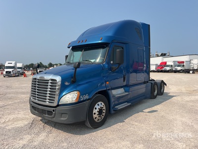 2017 Freightliner Cascadia 125 6x4 Ciągnik siodłowy T/A z kabiną sypialną
