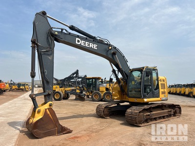 2018 John Deere 245G LC Excavatrice sur chenilles