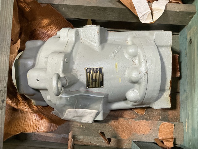 Vickers L2-MFA120-30-UD-12-U Piston Pump