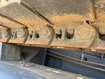 Train de roulement with Liens de la voie de gauche