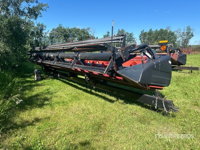 Case IH 1010 30 ft Draper Combine Header