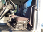 4 Transmision with Seats/armrests