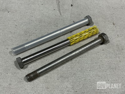 (284) NAS NAS501-6-46A Machine Bolts