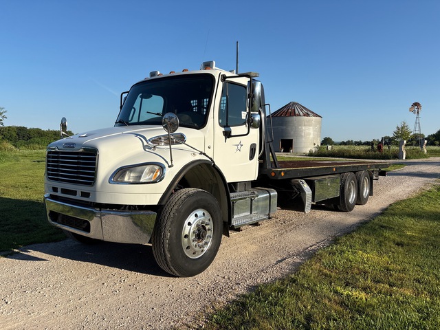 2015 Freightliner M2 106 6x4 Rollback Truck