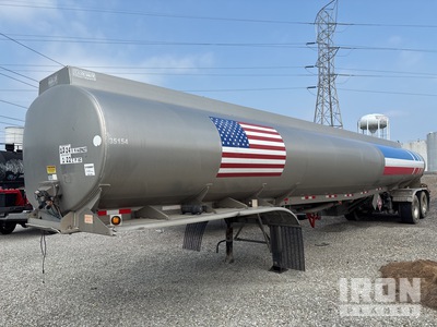 2013 Polar ATB6 9300 gal T/A Tanker Trailer