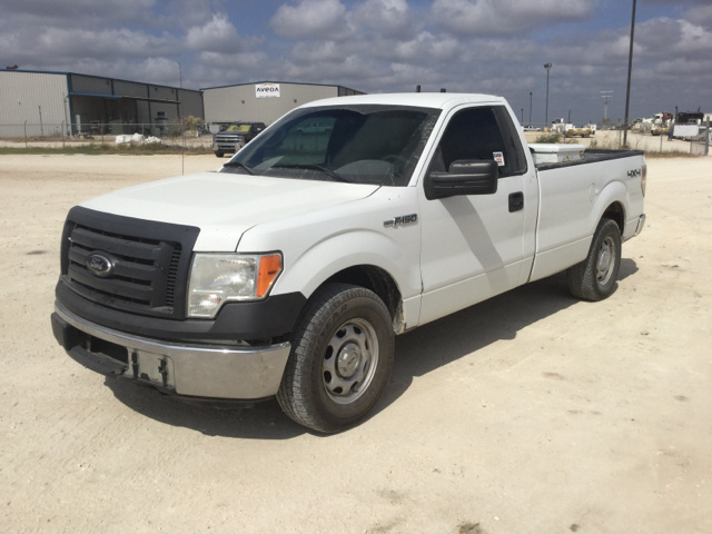 2011 Ford F-150 XL 4x4 Pickup 2011 Ford F-150 XL 4x4 Pickup