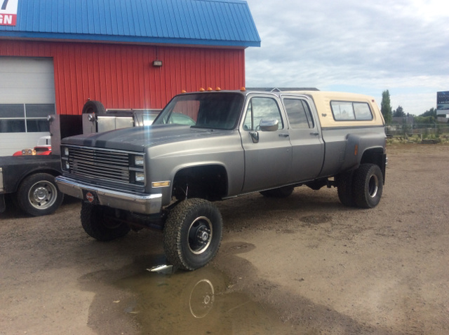 1989 Chevrolet V3500 Crew Cab 4X4 Dually Pickup
