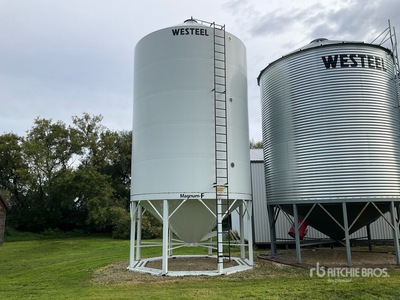 Westeel 1620 Magnum-F +/- 130 ton Smooth Wall Hopper Grain Bin