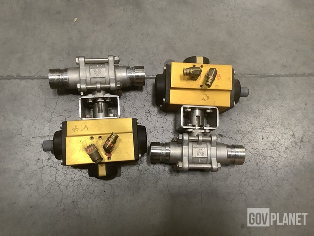 (2) Kampi Components 1332091-0100 Ball Valves w/Pneumatic Actuators