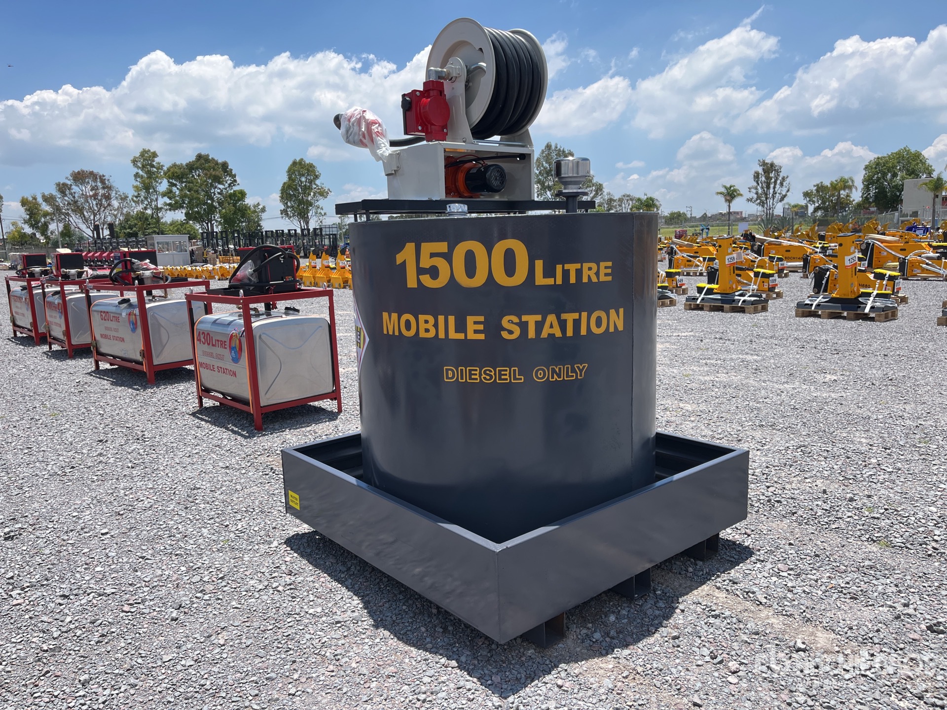 2026 Yuni D1500DC 1500 L Skid Mounted Steel Diesel Tanque para Combustible (Sin Usar) / Fuel Tank (Unused)
