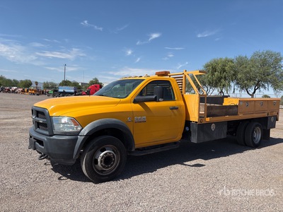 2016 Ram 5500 4x2 Camión Caja Abierta