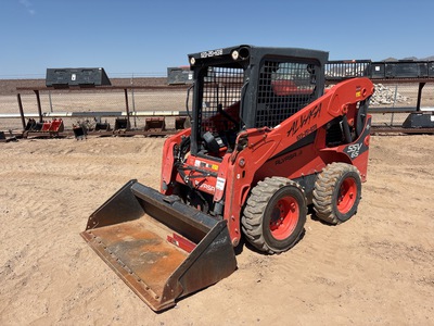 2022 Kubota SSV65H Two-Speed Skid Steer Loader