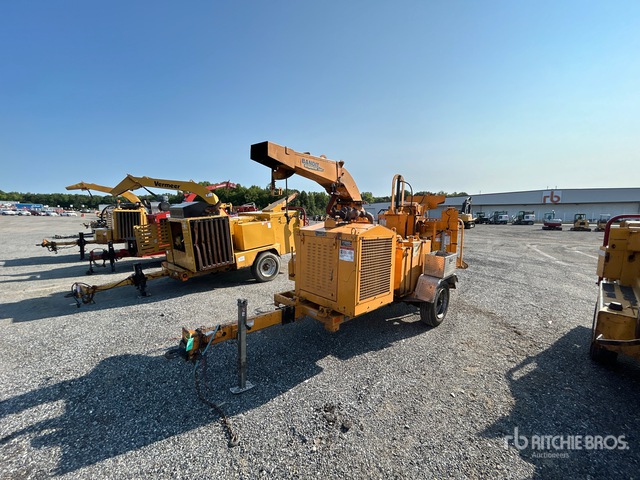 2019 Brush Bandit 15XPC Tow-Behind Wood Chipper