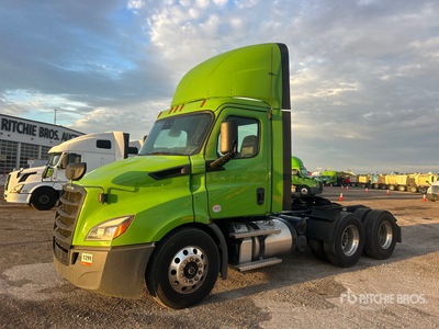 2022 Freightliner Cascadia 116 6x4 T/A Day Cab Truck Tractor