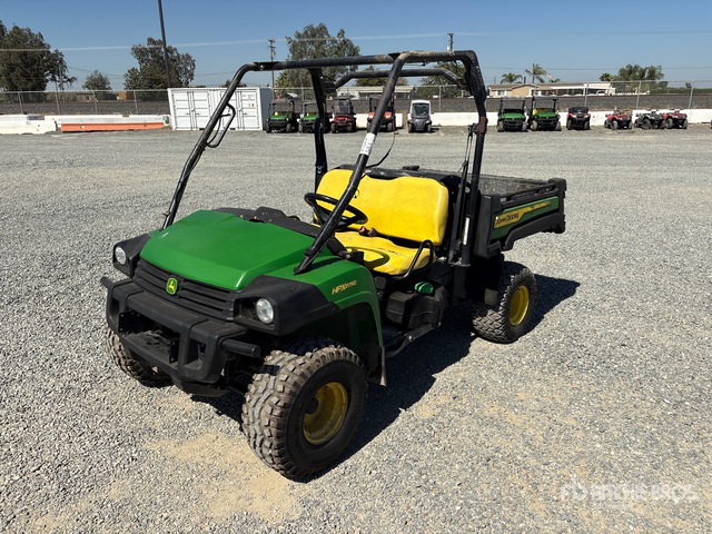 2022 John Deere HPX815E Gator 4x4 Utility Vehicle