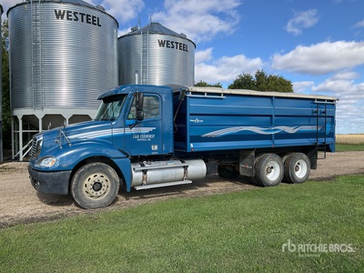 2006 Freightliner Columbia 6x4 Grain Truck