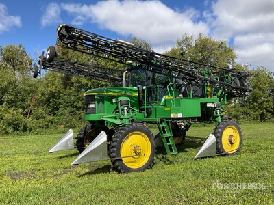 1999 John Deere 4700 90 ft 4x4 High Clearance Self-Propelled Sprayer