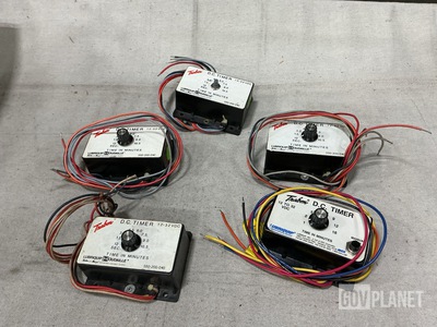 (5) Lubriquip 550-200-040 Trabon D.C. Timers