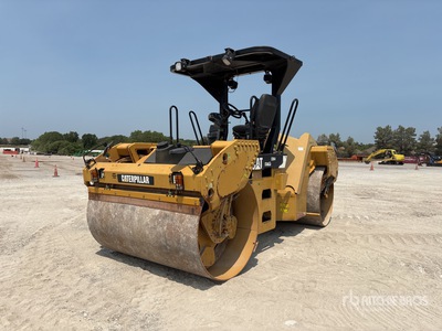 2010 Cat CB64 Double Drum Roller