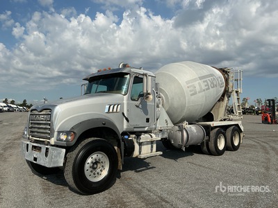 2017 Mack GU713 6x4 Mixer Truck
