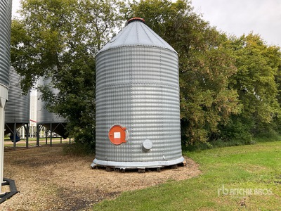 Behlen +/- 1650 bu Grain Bin
