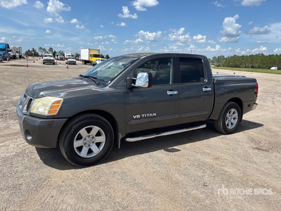 2006 Nissan Titan LE 4x2 Crew Cab Pickup