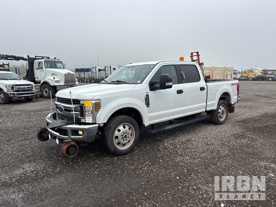 2019 Ford F-250 XLT 4x4 Crew Cab Pickup