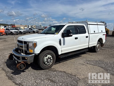 2018 Ford F-350 XLT 4x4 Crew Cab Pickup
