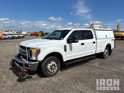 2019 Ford F-350 XLT 4x4 Crew Cab Pickup