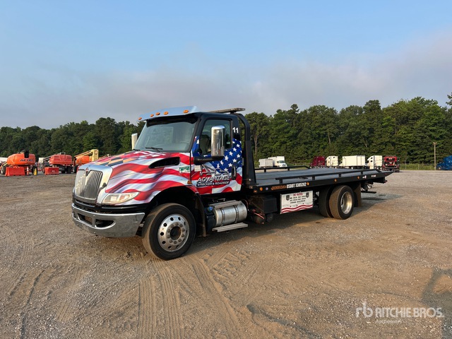 2022 International MV607 4x2 Rollback Truck